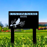 Cardinal Remembering Plaque with Stake Personalized Metal Garden Marker Memorial Metal Sign Sympathy Gift Grave Marker