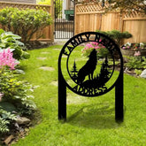 Custom Wolf and Address Garden Metal Stake Personalized Family Name Yard Sign Outdoor Door Garden Decor Garden Art Gift