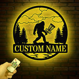 Custom Bigfoot Disc Golf Metal Sign with Led Light - Outdoor Sasquatch Art, Bigfoot Mountain Decor, Personalized Disc Golfer Name Sign