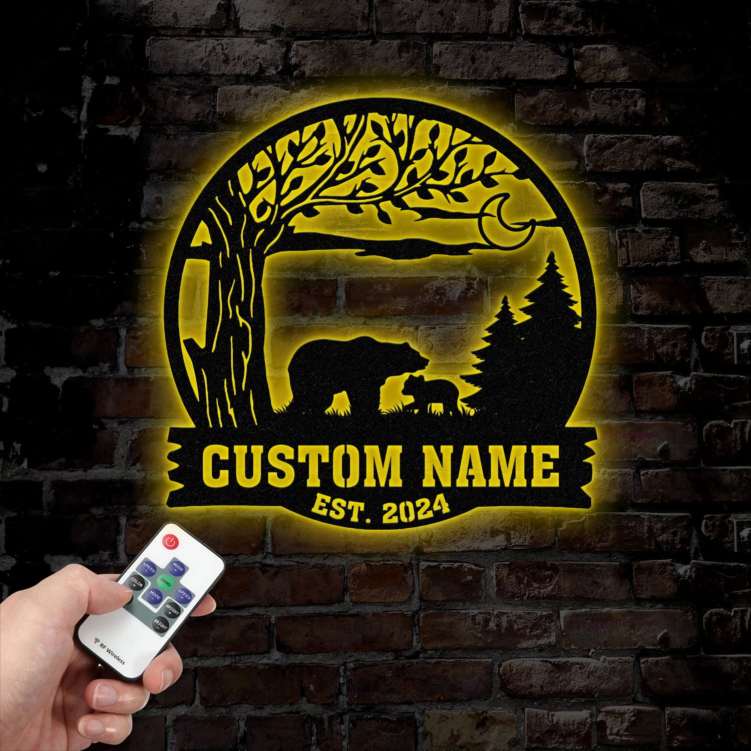 Custom Mountain Bear Tree Scene Sign, Personalized Bear Cabin Metal Sign, Family Name Sign, Outdoor Name Sign, Last Name Sign, Wedding Gift