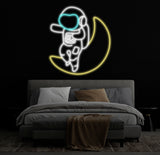 Astronaut Sitting on The Moon Neon Sign Led Neon Lights for Wall Decor, Light Up Signs for Bedroom, Party Decorations Gifts