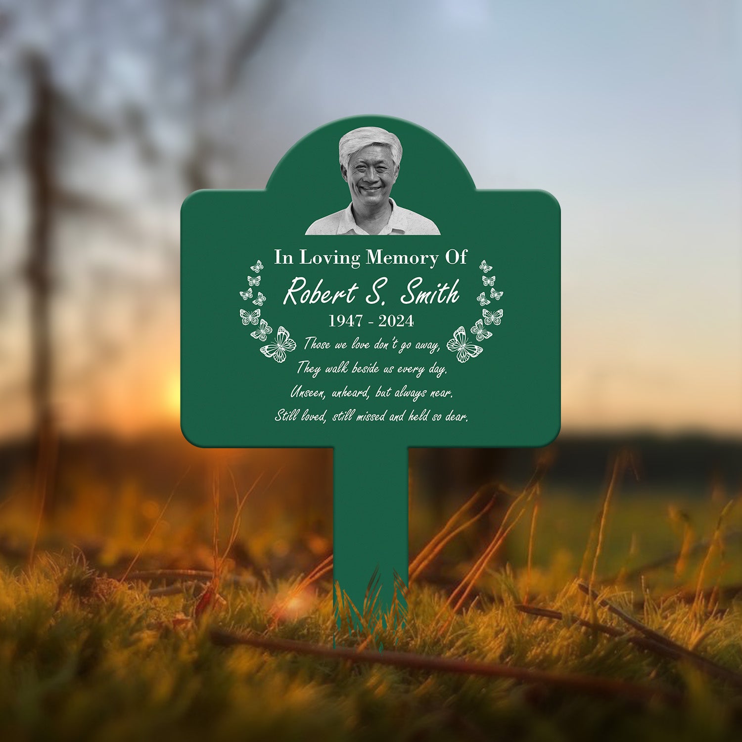 Personalized Photo Grave Marker - Temporary Outdoor Memorial Plaque, Sympathy & Remembrance Sign, Custom Grave Plaque for Loved Ones