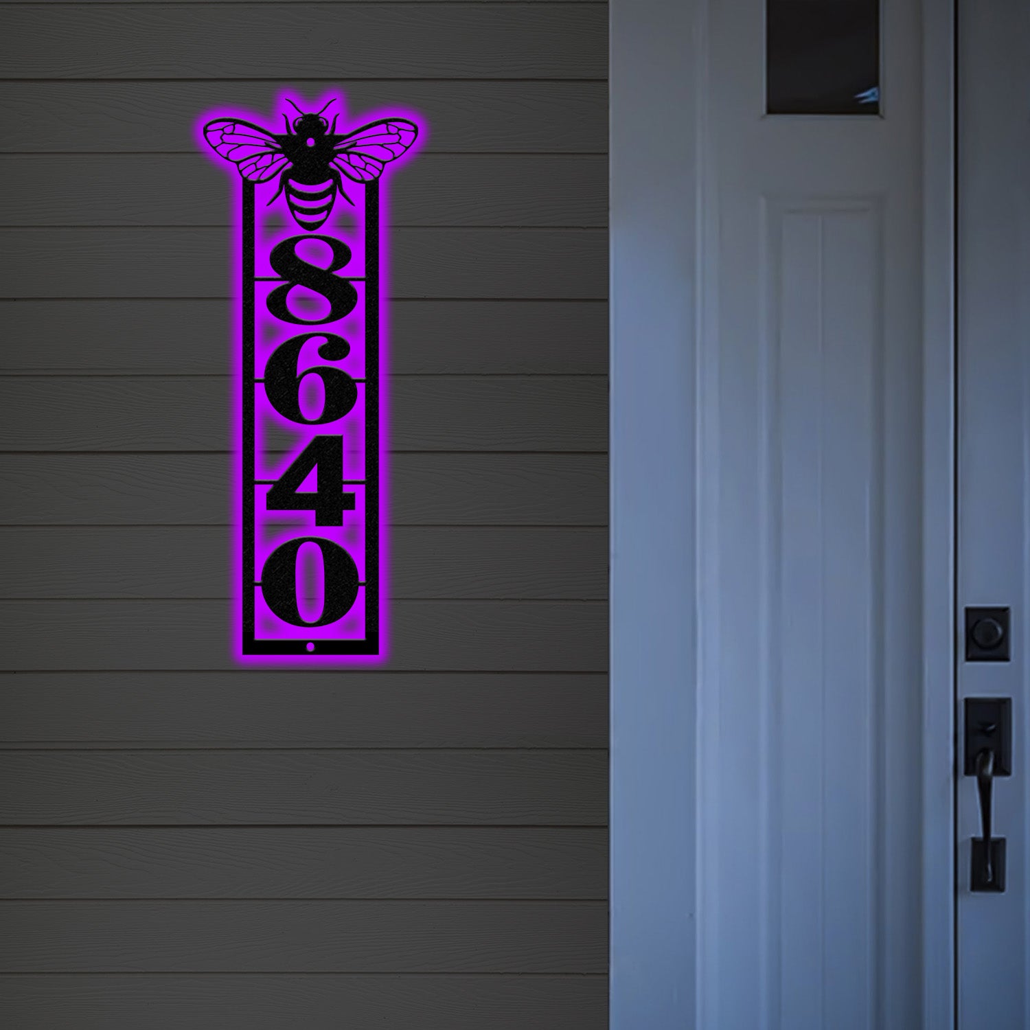 Metal Bee Address Sign, Vertical House Numbers Plaque with Detailed Bee, Mailbox Post Home Marker, Business Wall Decor, Front Porch Decor