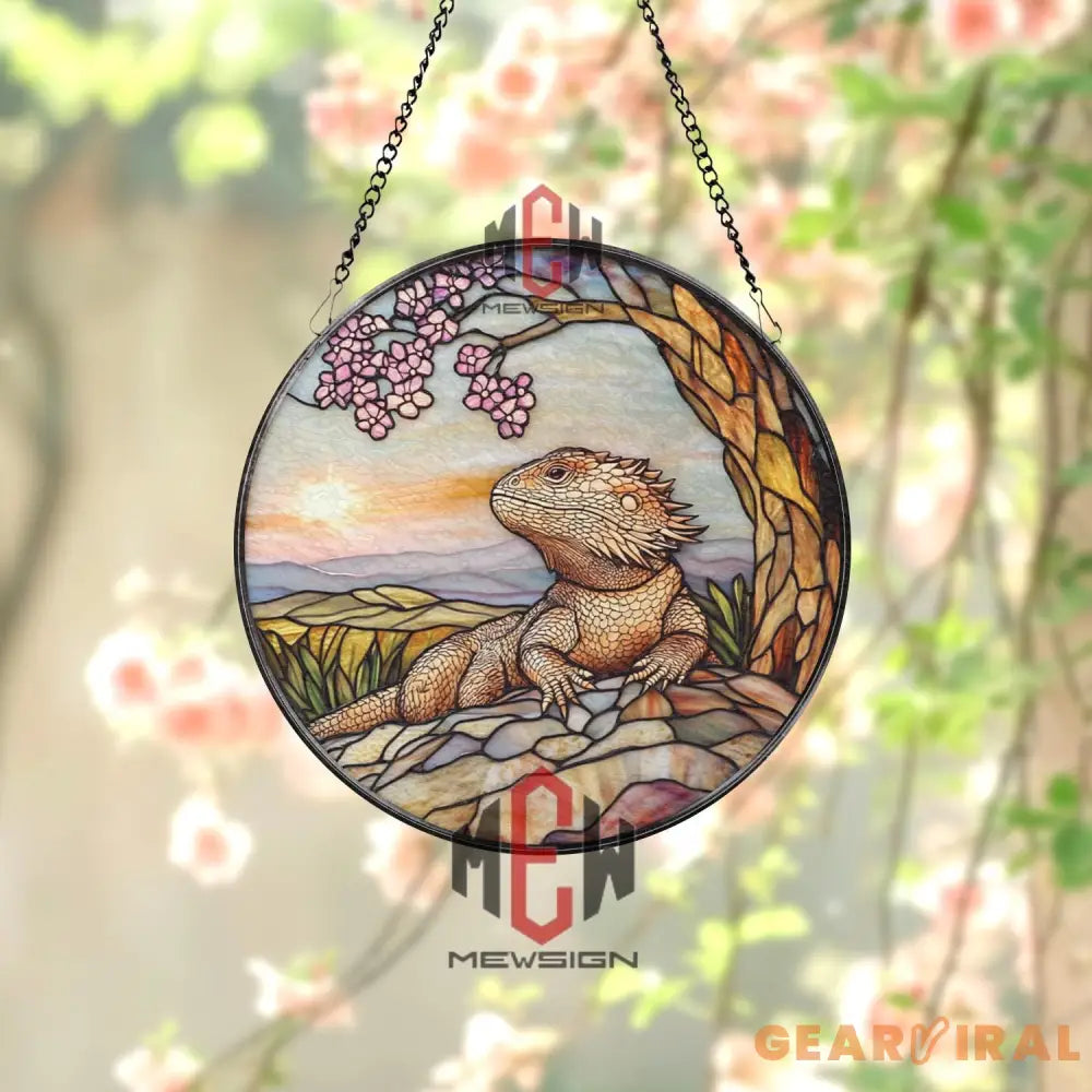 Bearded Dragon Stained Glass Suncatcher Reptile Window Hanging Art Lizard Round Glass Panel Decor Nature Gift for