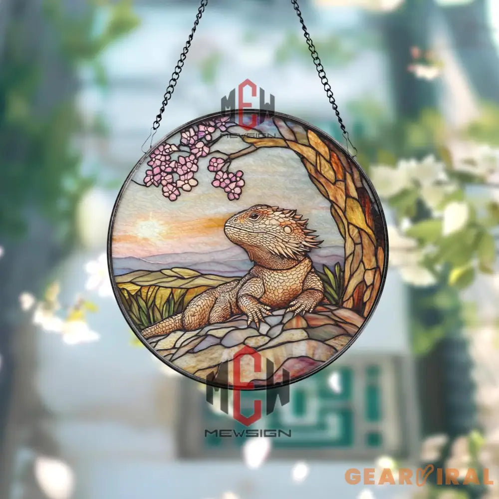 Bearded Dragon Stained Glass Suncatcher Reptile Window Hanging Art Lizard Round Glass Panel Decor Nature Gift for