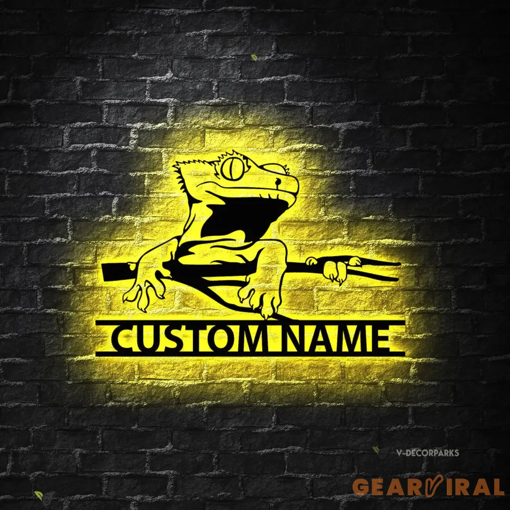 Custom Crested Gecko Metal Wall Art LED Light Personalized Ledge Lizard Lover Name Sign Home Decor Pet Animal Kid