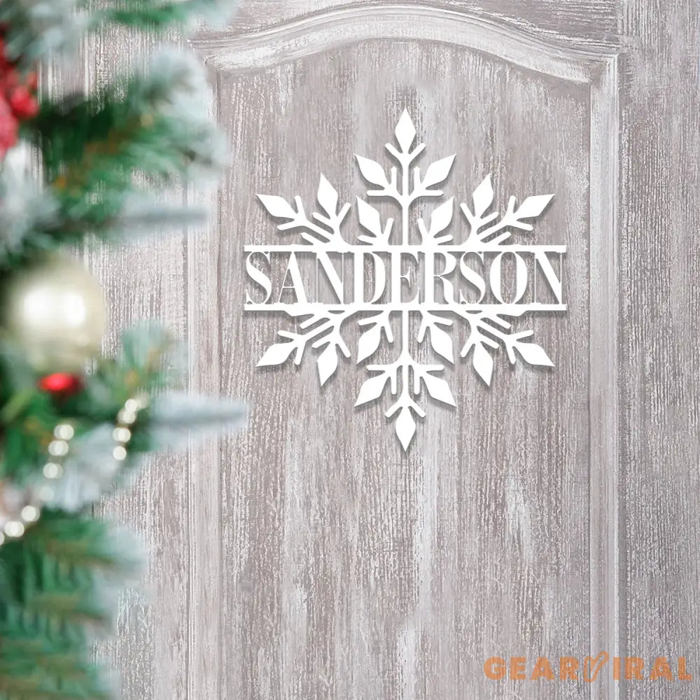 Custom Snowflake Metal Wall Art Personalized Family Name Sign Holiday Decor Merry Christmas Sign Outdoor Decoration