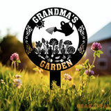 Custom Vegetable Garden Metal Stake Personalized Garden Metal Signs Garden Decor Outdoor Plaque for Mom Grandma