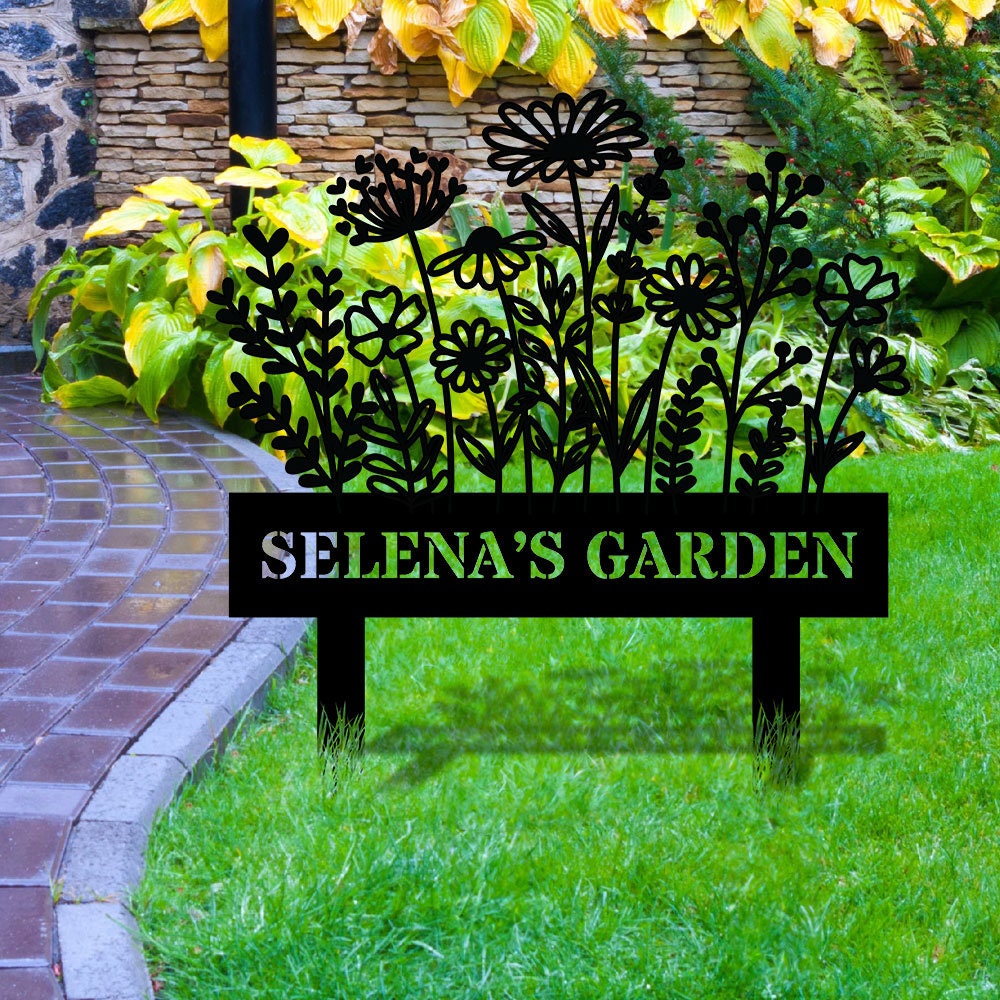 Flower Garden Family Custom Name Garden Stake, Custom Garden Name Metal Sign, Personalized Metal Gardening - Custom Yard Sign Gift For Her