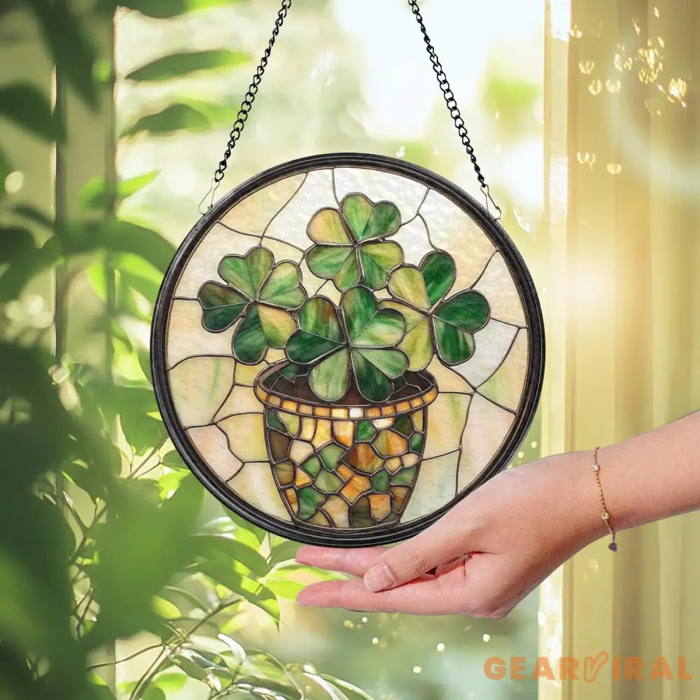 Handmade Shamrock Glass Suncatcher Irish Celtic Window Decor Green Stained Glass Ornament Lucky Charm Gift for Irish