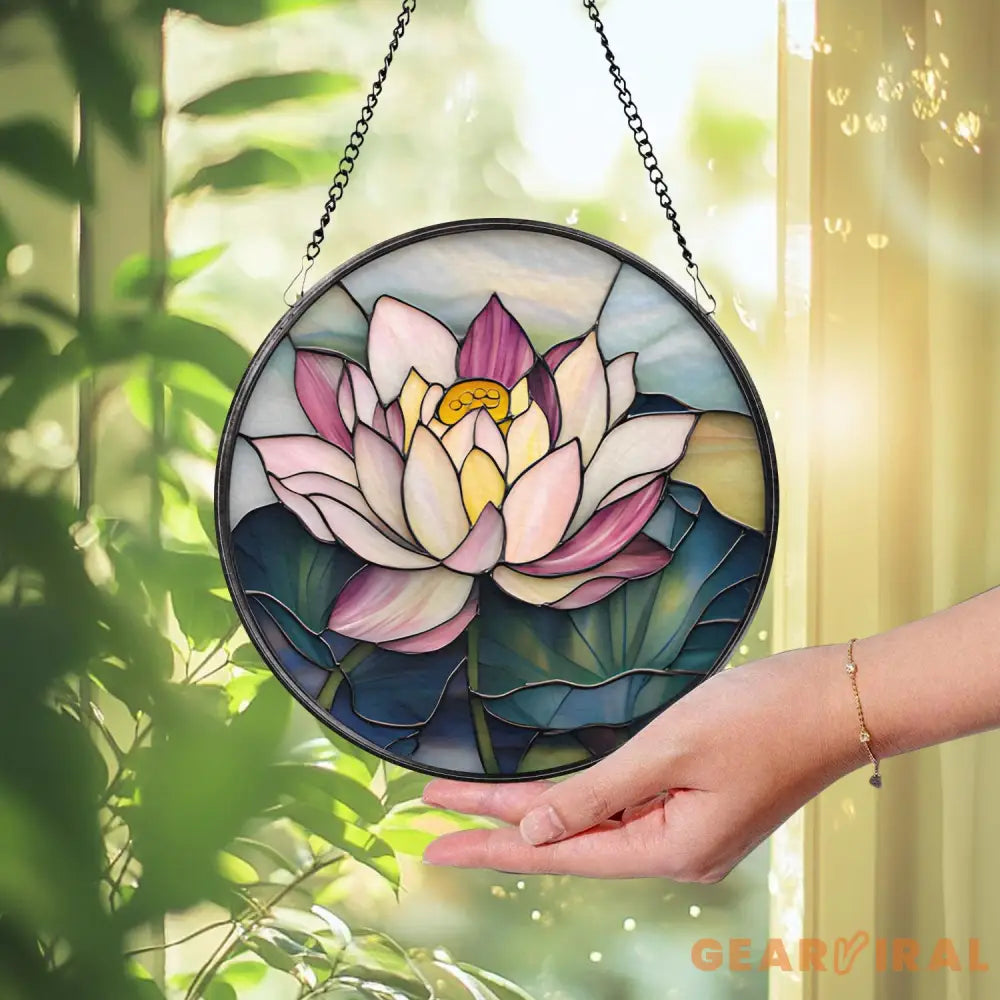 Handmade Shamrock Glass Suncatcher Irish Celtic Window Decor Green Stained Glass Ornament Lucky Charm Gift for Irish