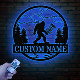 Custom Bigfoot Disc Golf Metal Sign with Led Light - Outdoor Sasquatch Art, Bigfoot Mountain Decor, Personalized Disc Golfer Name Sign