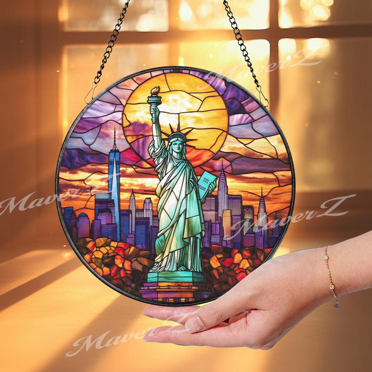 Statue of Liberty Stained Glass Suncatcher, NYC Skyline Window Hanging Art, Sunset Liberty Panel, American Landmark Gift for Patriots
