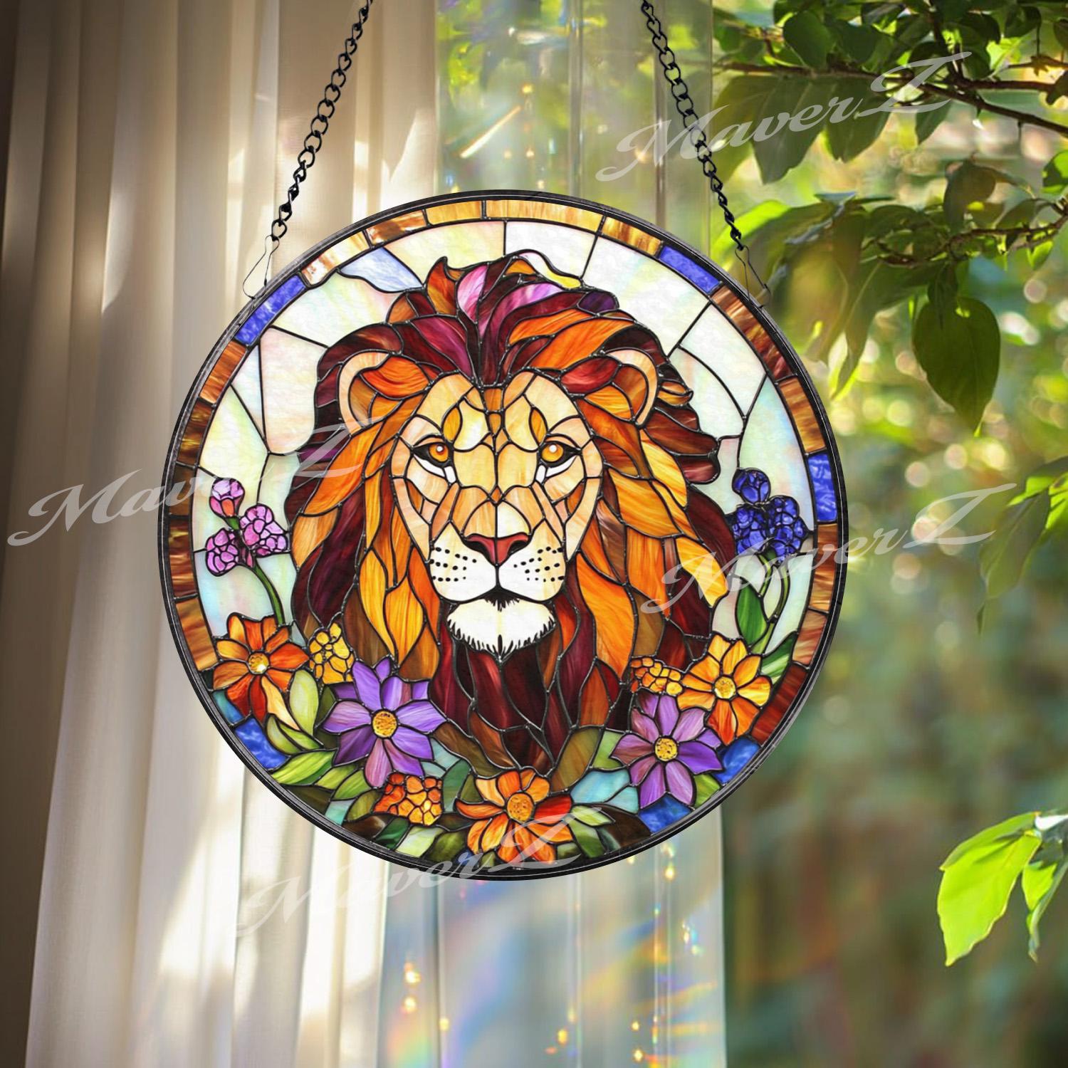 Majestic Lion Stained Glass Suncatcher, Vibrant Jungle King Window Decor, Regal Wildlife Art Gift for Animal Lovers and Nature Homes