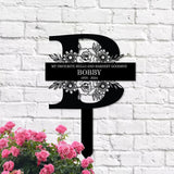Monogram Remembering Plaque with Stake, Personalized Metal Garden Marker, Memorial Metal Sign, Sympathy Gift, Grave Marker, Memorial Stake