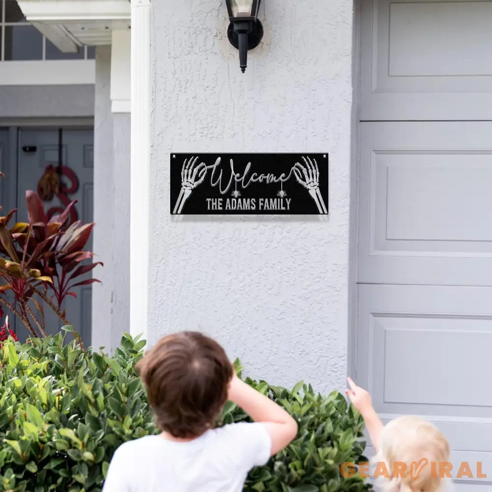 Personalized Family Name Skeleton Halloween Metal Wall Art Led Light Custom Halloween Sign Halloween Party Decor Custom