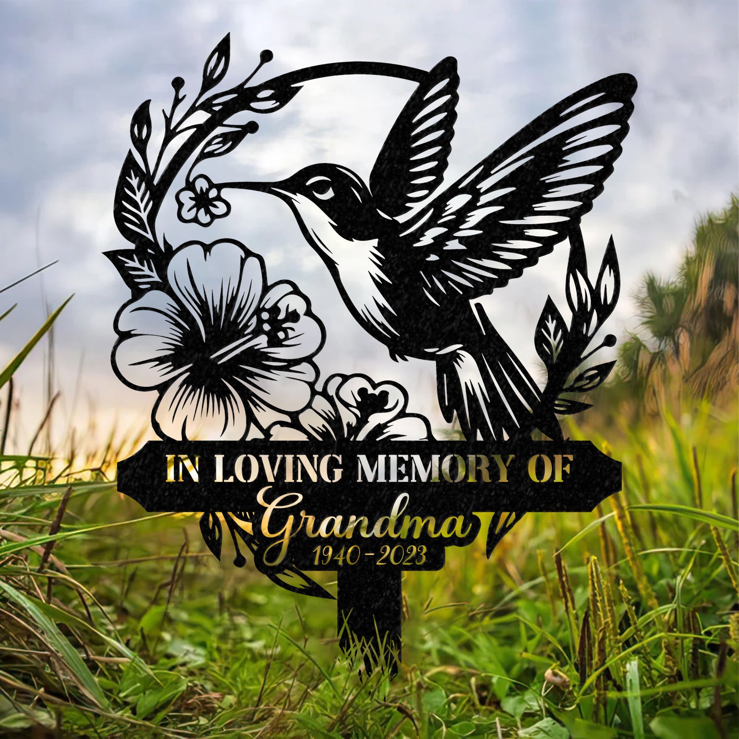 Personalized Hummingbird Memorial Metal Stake, Hummingbird Name Sign, Garden Metal Stake, Sympathy Gift - Gearviral