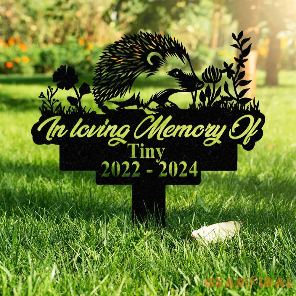 Personalized Memorial Hedgehog Metal Sign Custom Pet Memorial Garden Sign Grave Marker for Loss of Pet Pet Grave Marker